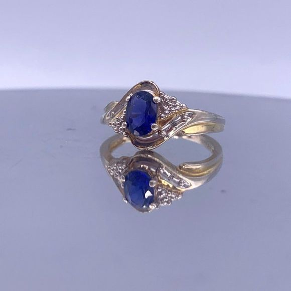 Vintage Sterling Silver Two-Tone Sapphire Ring - Picture 7 of 16